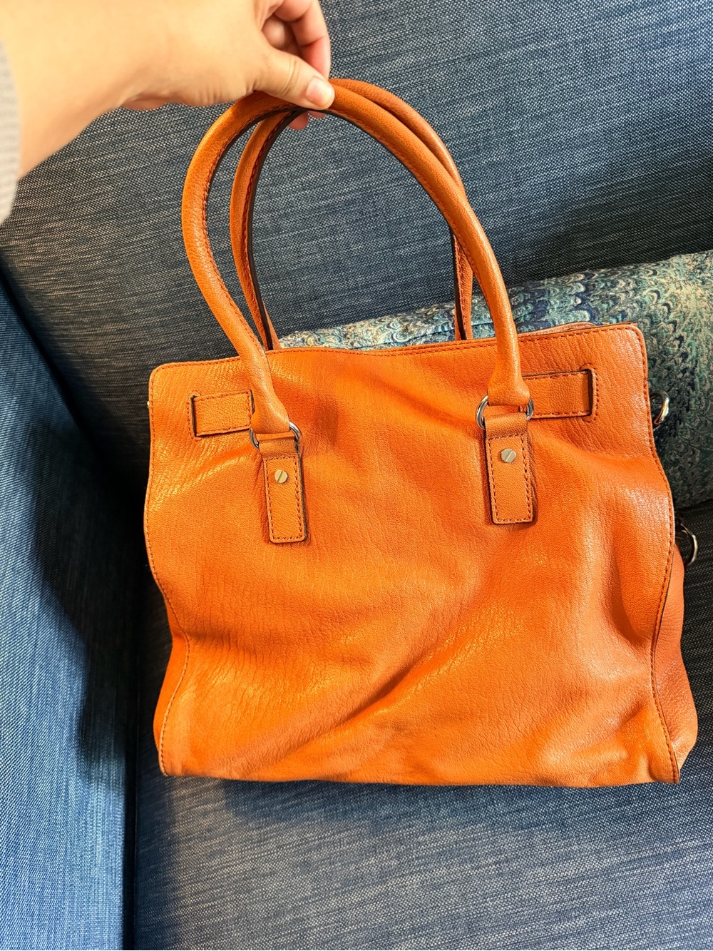 Michael Kors burnt Orange Leather purse with Signature Lock - Picture 3 of 5